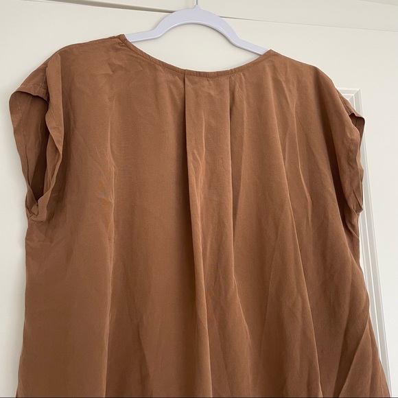 Elizabeth Suzann Josephine Vented Shell In Silk Crepe size M color Moss - Picture 11 of 14